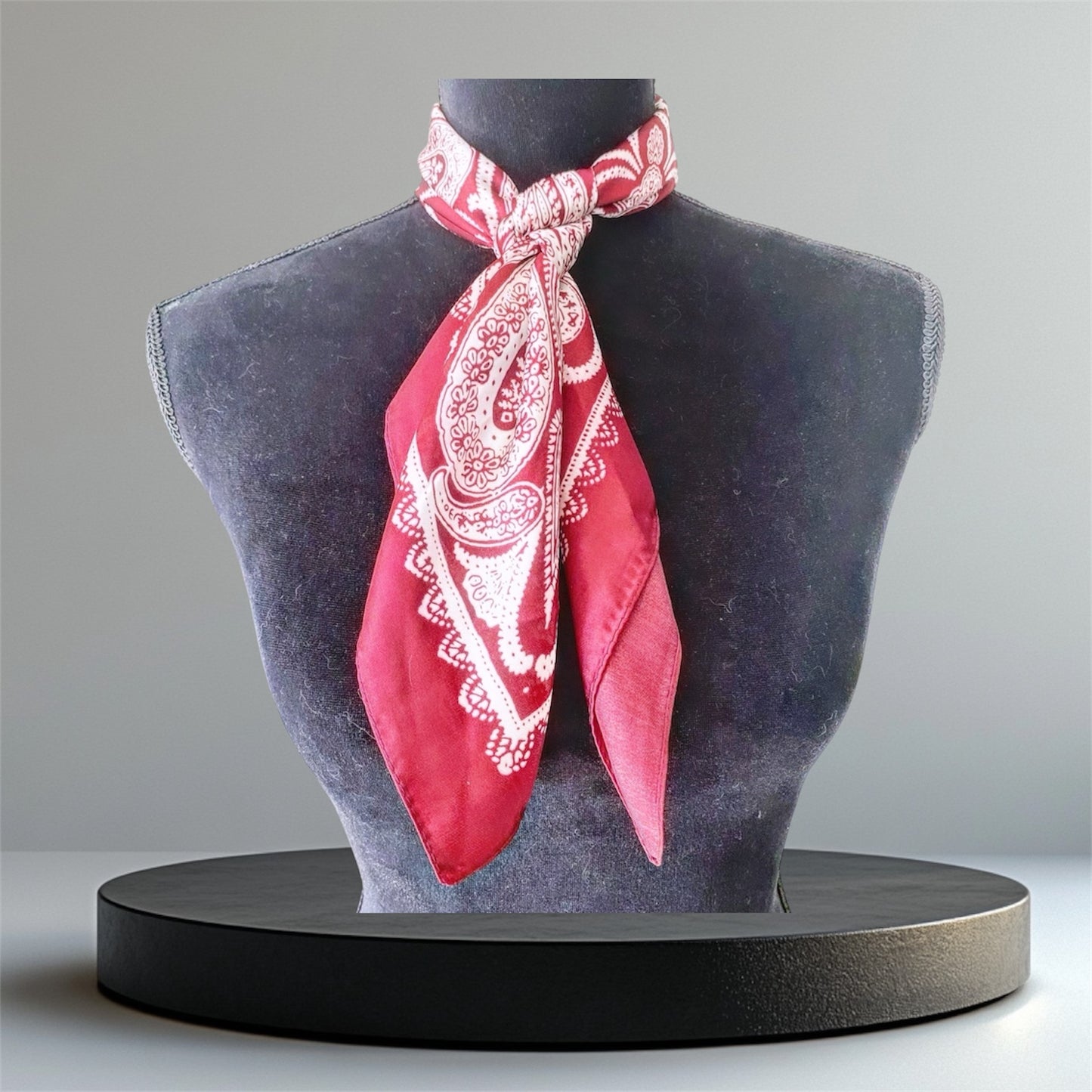 Foulard effet soie