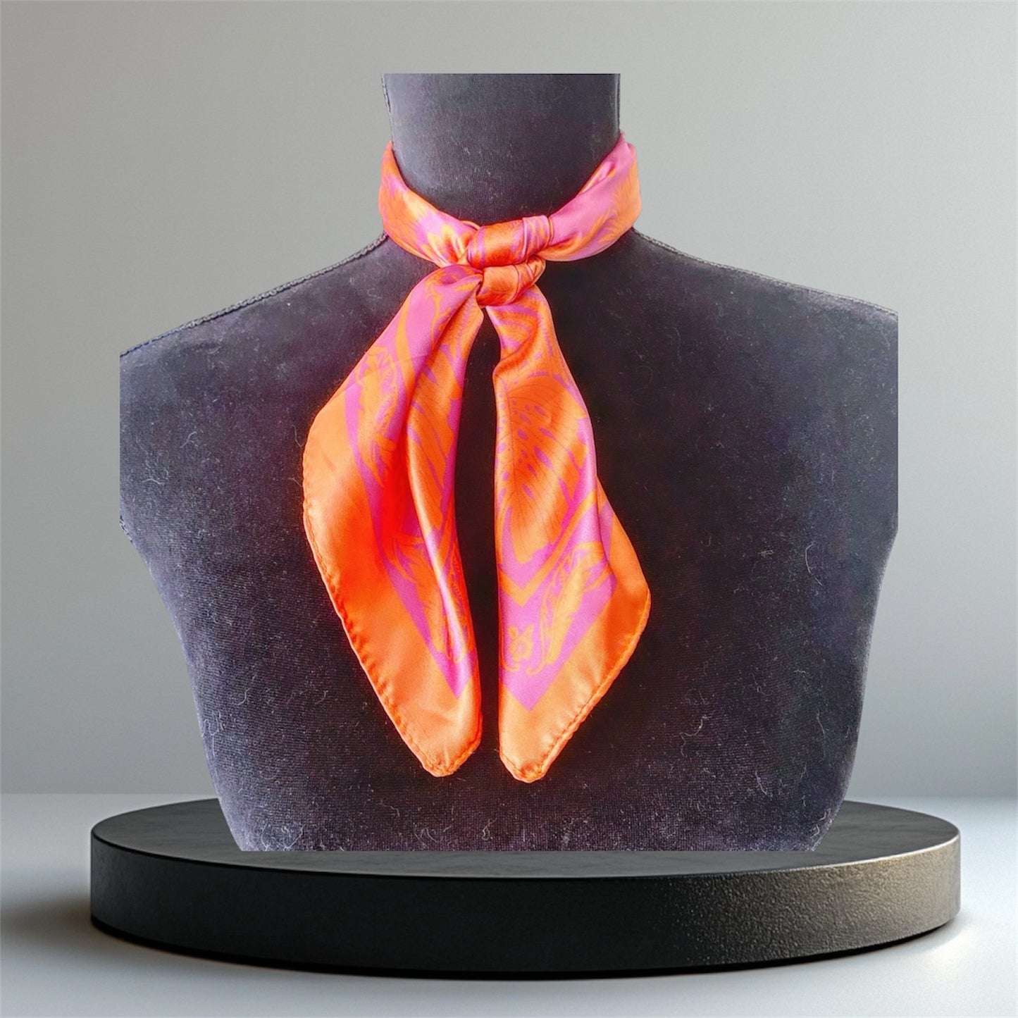 Foulard effet soie