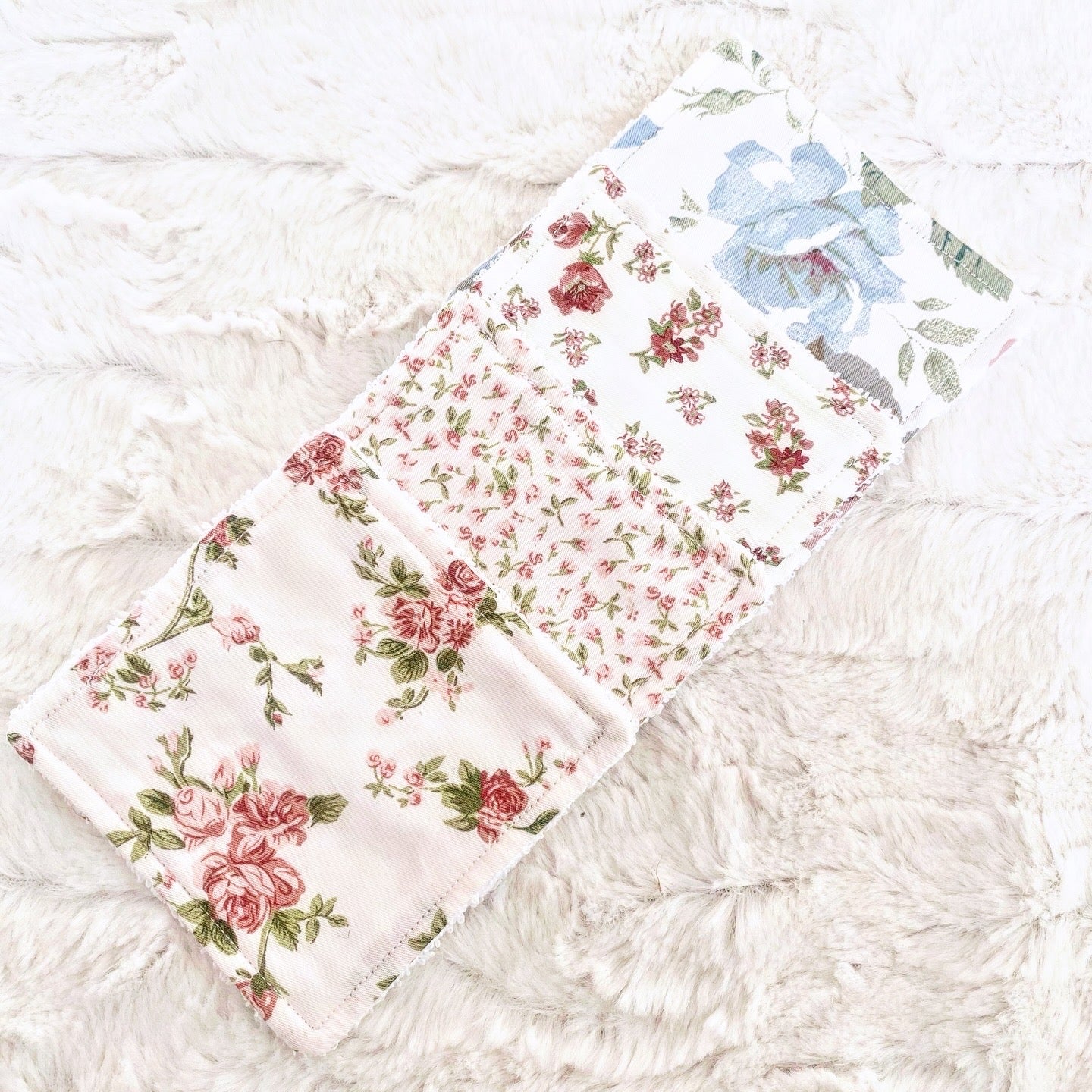 Lot de 4 lingettes démaquillantes
