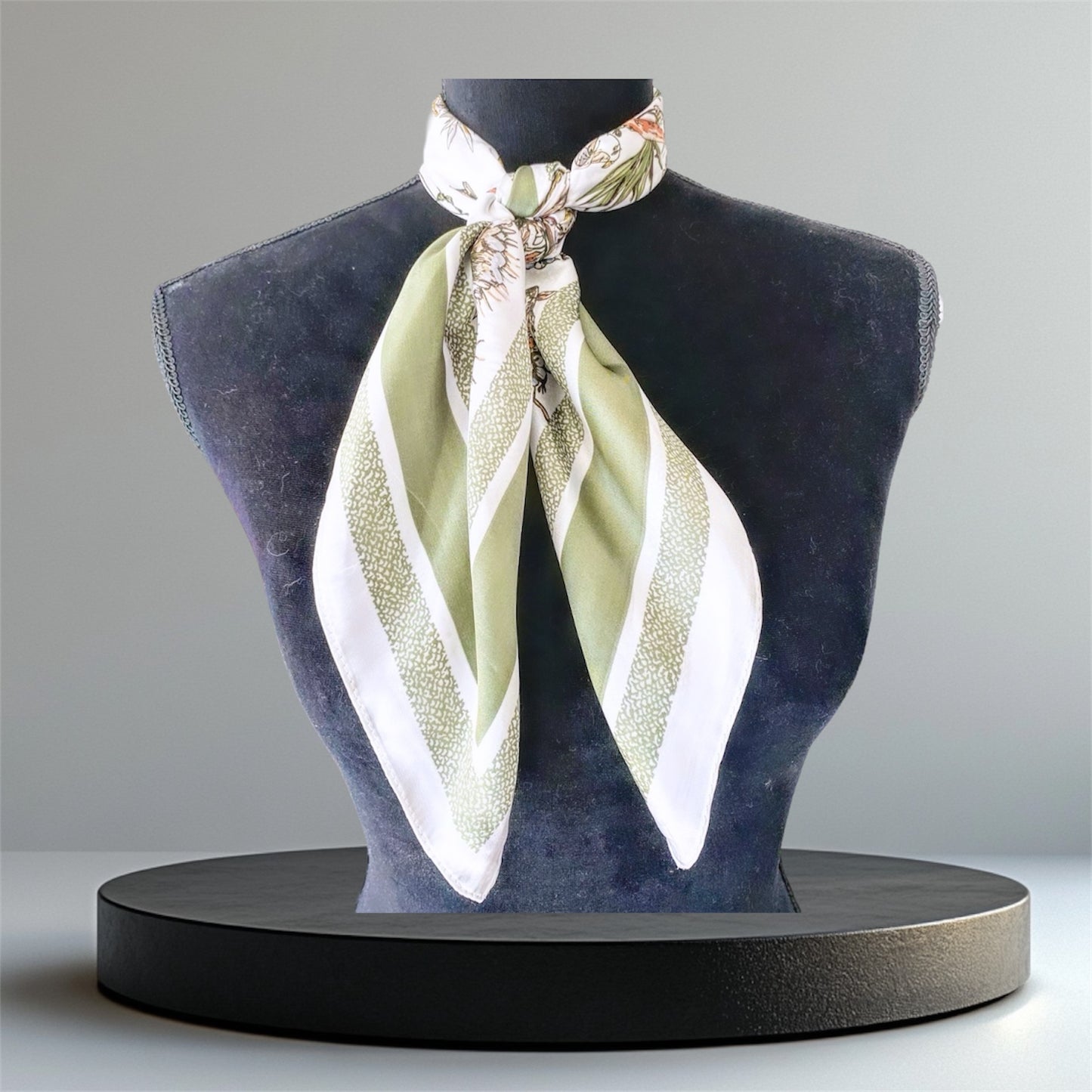 Foulard effet soie