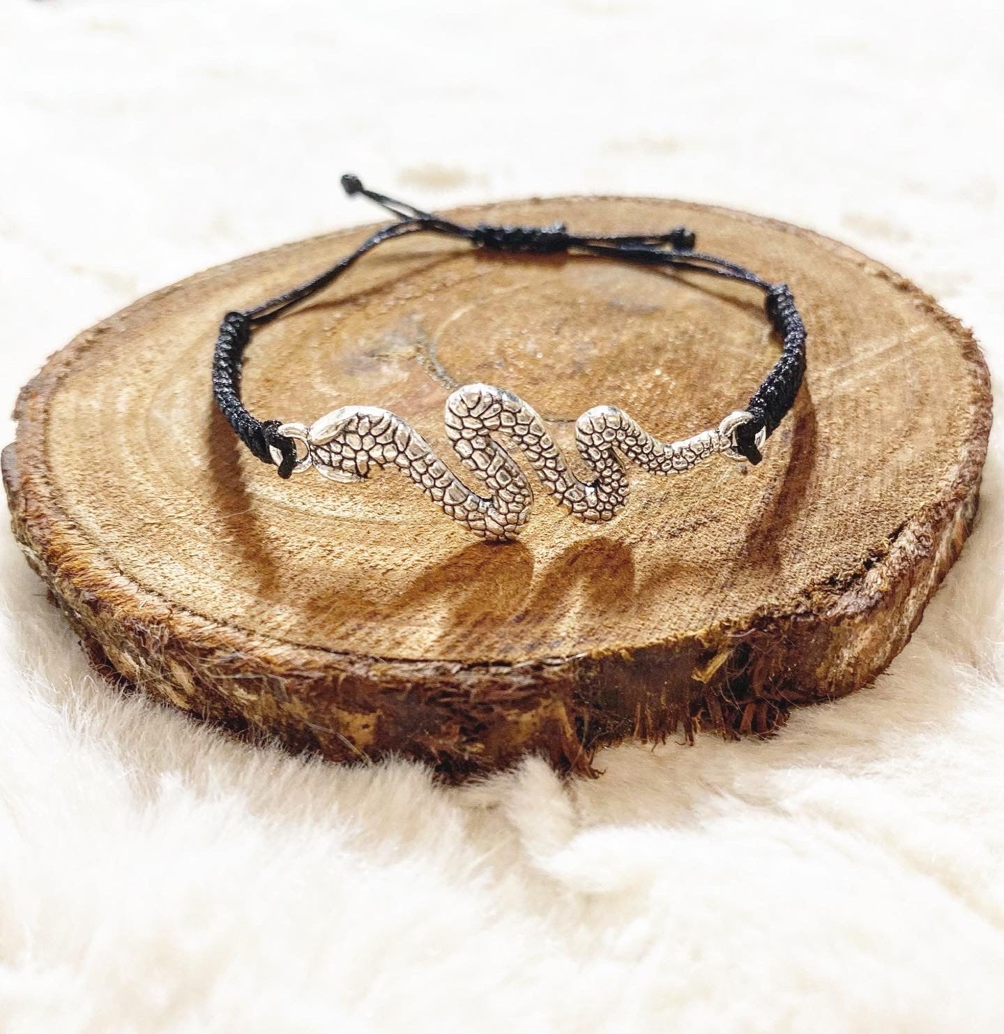 Bracelet en macramé bijou animal