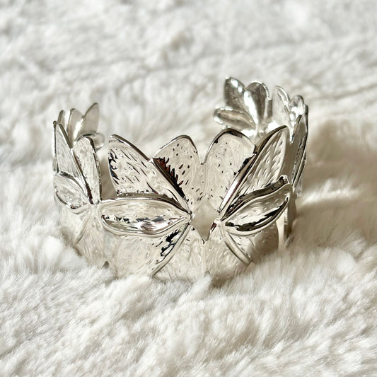 Bracelet manchette argentée